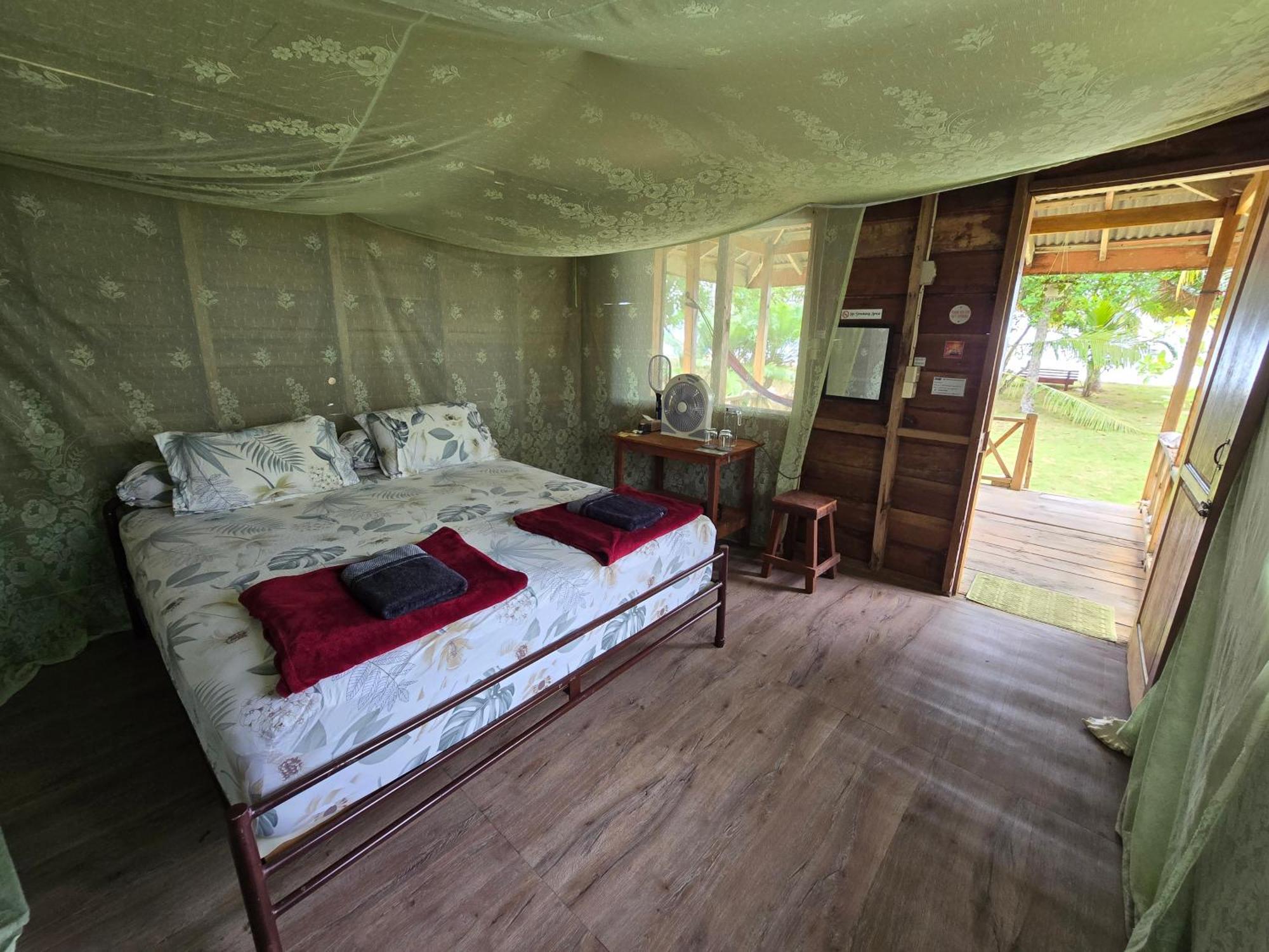 Mb Palambak Island Resort Pulau Banyak Aceh Singkil Pulau Palambakbesar Exterior foto